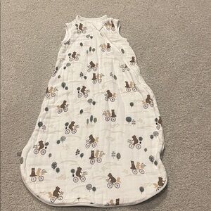 Loulou Lollipop 0-6 Months Bamboo Muslim sleep sack bears on a bike white